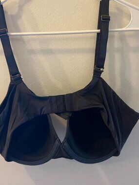 Natori Black and Gray T-Shirt Bra Size 36D